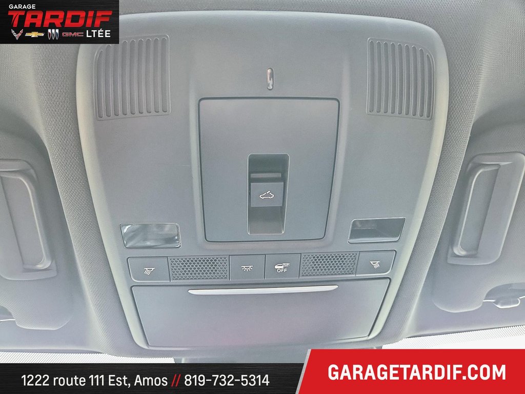 2023 Mazda CX-5 in Amos, Quebec - 23 - w1024h768px