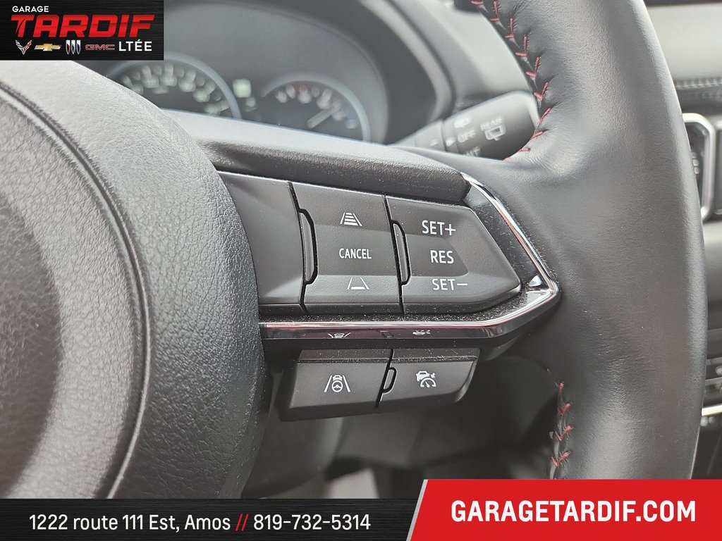 2023 Mazda CX-5 in Amos, Quebec - 18 - w1024h768px