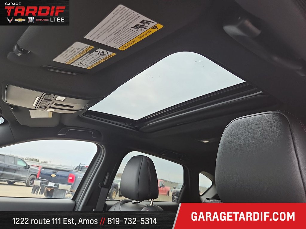 2023 Mazda CX-5 in Amos, Quebec - 9 - w1024h768px