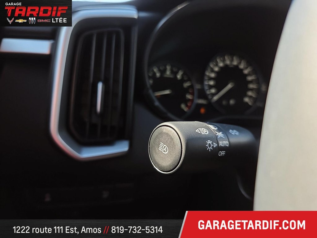 Mazda CX-50  2025 à Amos, Québec - 19 - w1024h768px