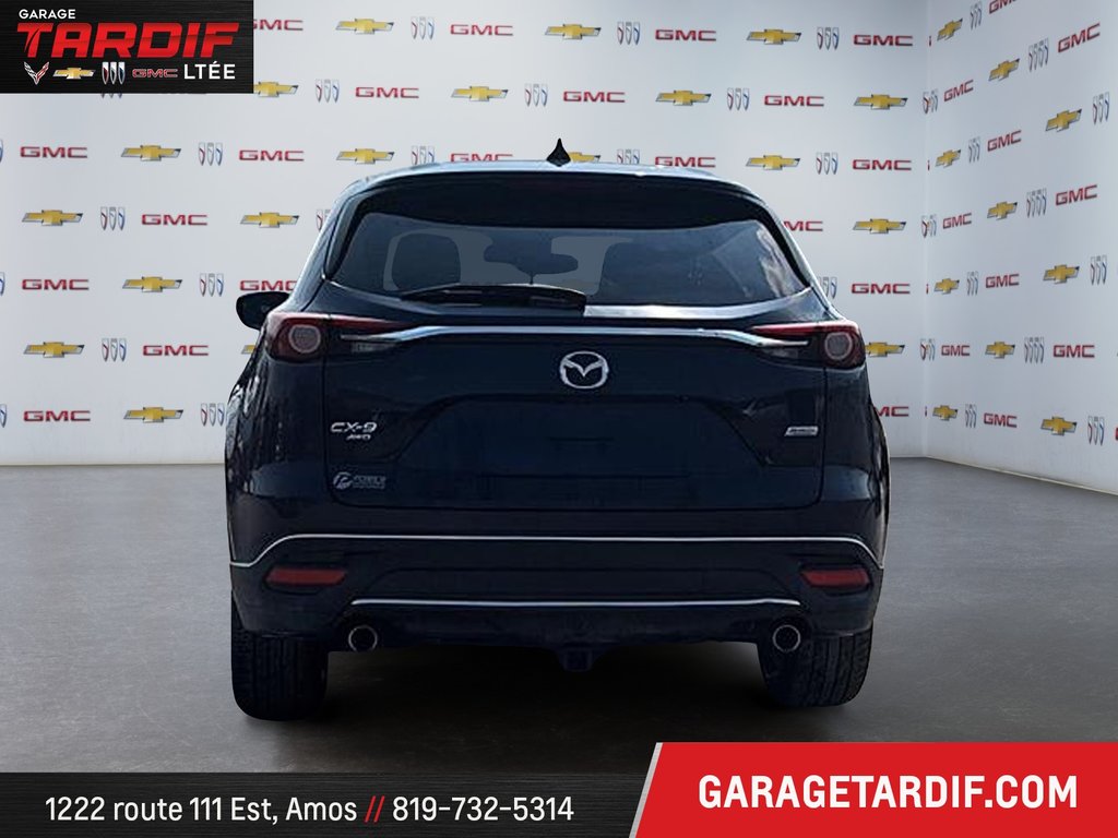 2017 Mazda CX-9 in Amos, Quebec - 3 - w1024h768px