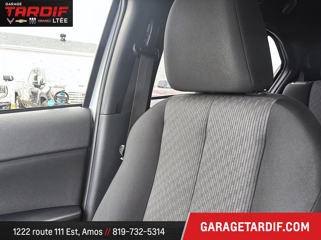 2023 Mitsubishi Eclipse in Amos, Quebec - 21 - w1024h768px