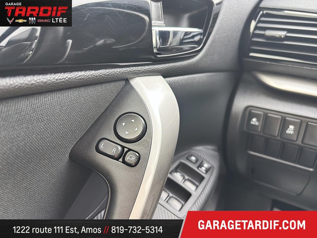 2023 Mitsubishi Eclipse in Amos, Quebec - 12 - w1024h768px
