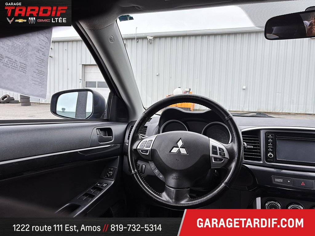 2017 Mitsubishi Lancer in Amos, Quebec - 8 - w1024h768px