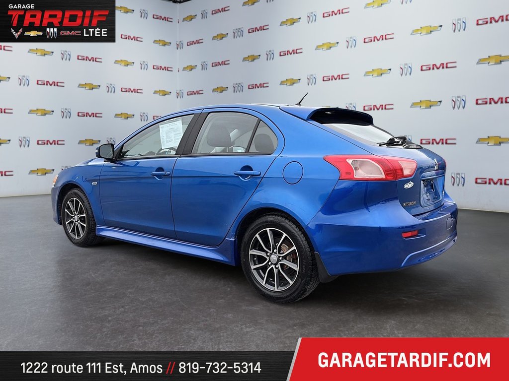 2017 Mitsubishi Lancer in Amos, Quebec - 4 - w1024h768px