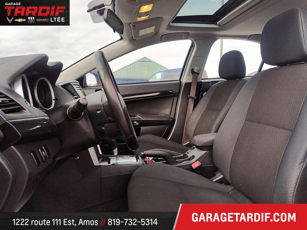2017 Mitsubishi LANCER in Amos, Quebec - 8 - w1024h768px