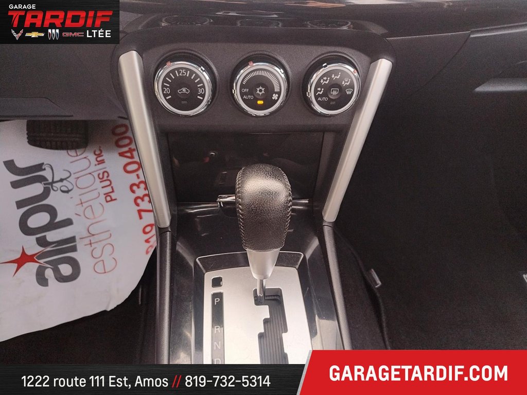 2017 Mitsubishi LANCER in Amos, Quebec - 13 - w1024h768px