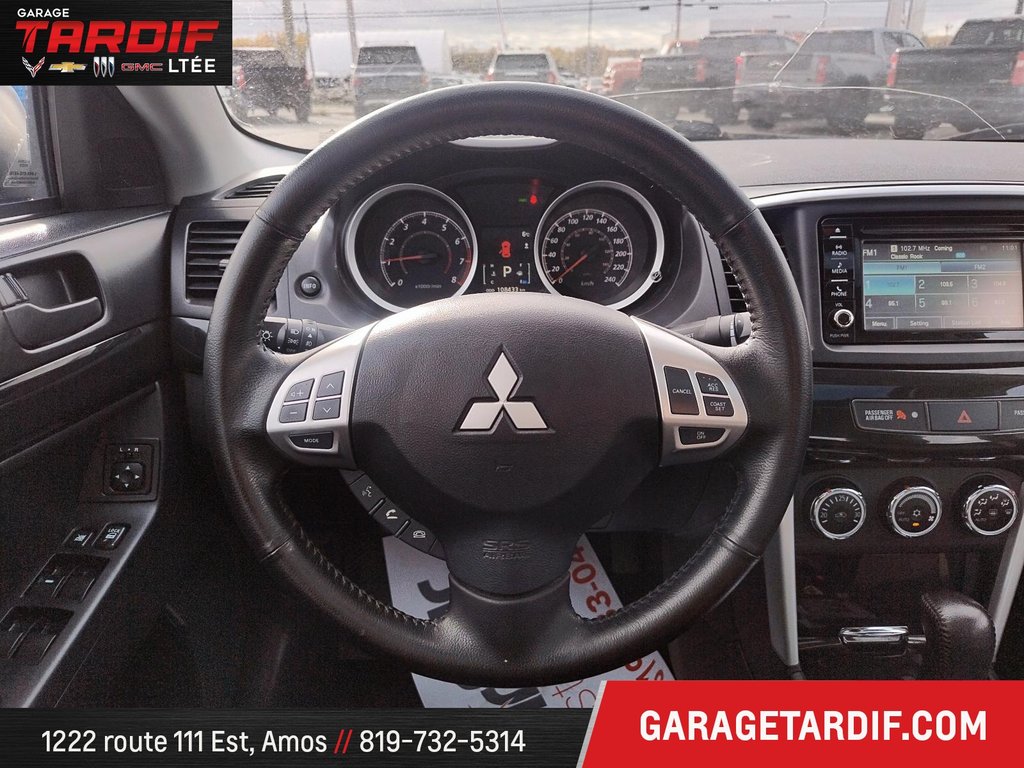 2017 Mitsubishi LANCER in Amos, Quebec - 10 - w1024h768px