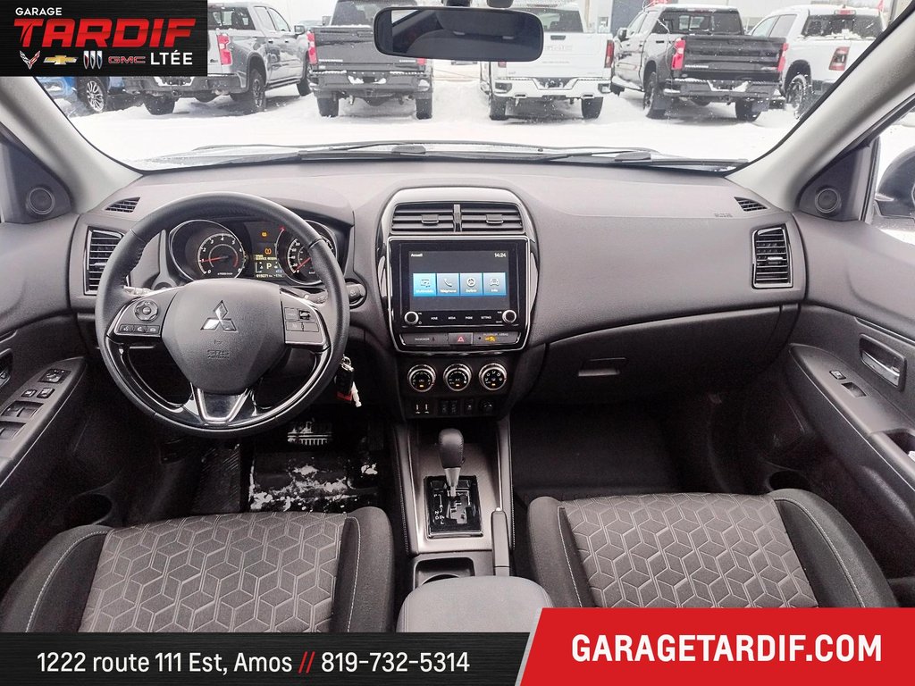 2024 Mitsubishi RVR in Amos, Quebec - 10 - w1024h768px