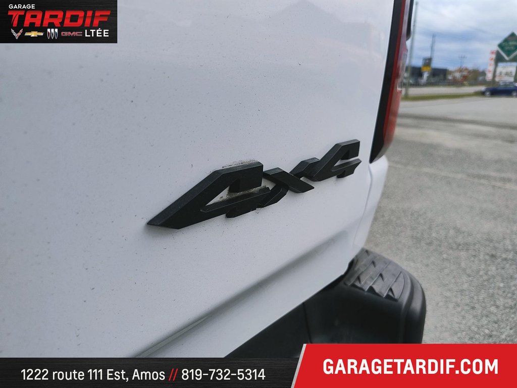 2023 Ram 1500 in Amos, Quebec - 10 - w1024h768px