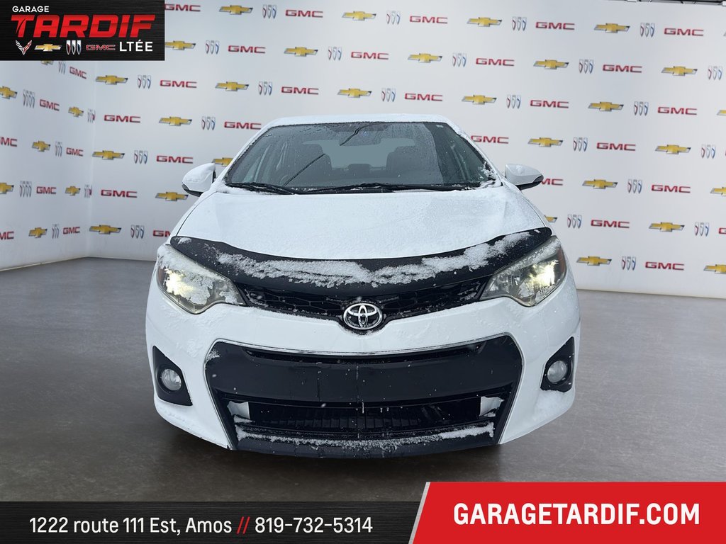 Toyota COROLLA  2014 à Amos, Québec - 2 - w1024h768px