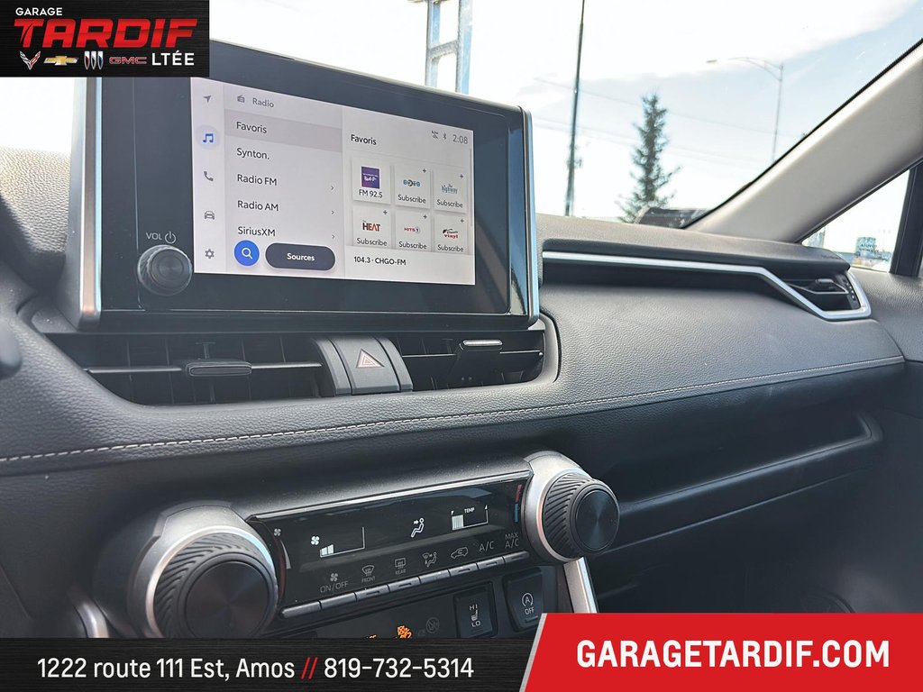 Toyota RAV4  2024 à Amos, Québec - 7 - w1024h768px