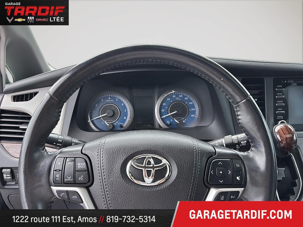 2019 Toyota Sienna in Amos, Quebec - 13 - w1024h768px