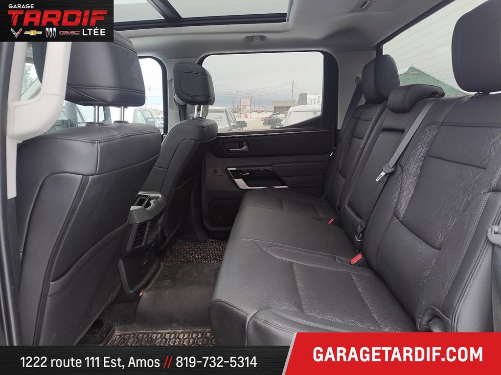 Toyota Tundra  2024 à Amos, Québec - 10 - w1024h768px