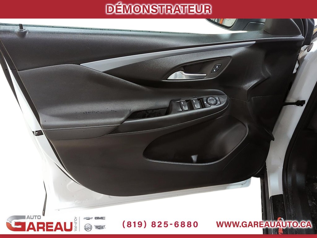 Buick Envista  2025 à Val-d'Or, Québec - 11 - w1024h768px