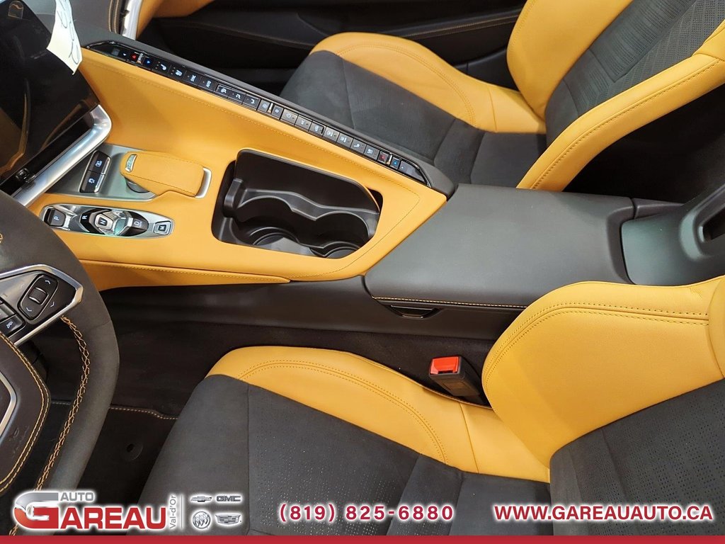 Chevrolet Corvette  2025 à Val-d'Or, Québec - 13 - w1024h768px
