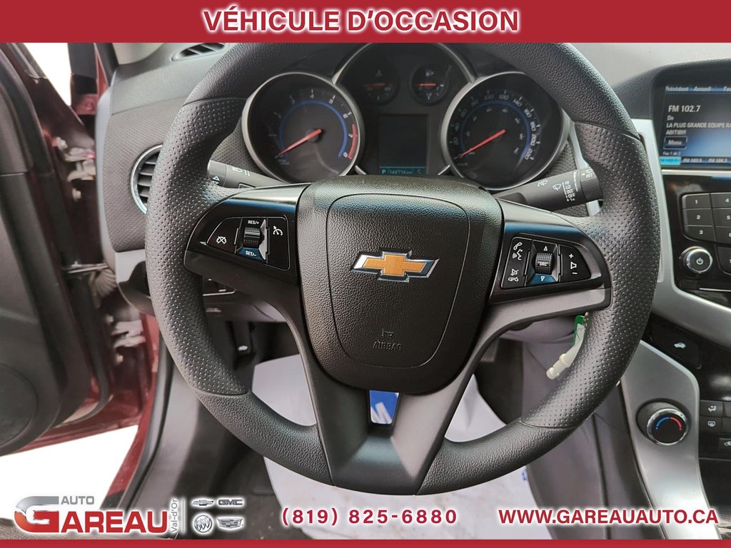 2016 Chevrolet Cruze Limited in Val-d'Or, Quebec - 12 - w1024h768px