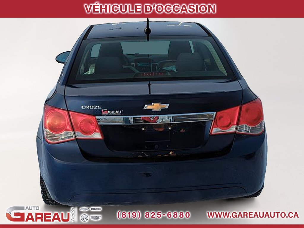 2012 Chevrolet Cruze in Val-d'Or, Quebec - 3 - w1024h768px