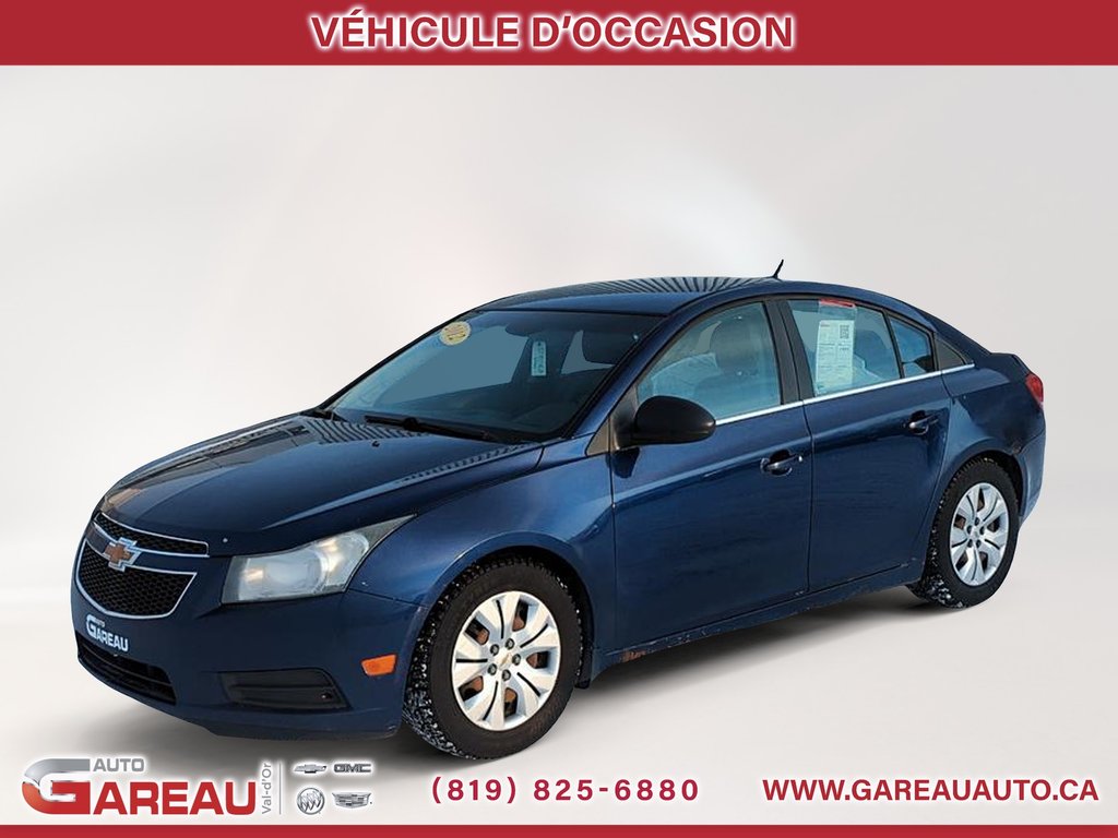 2012 Chevrolet Cruze in Val-d'Or, Quebec - 1 - w1024h768px