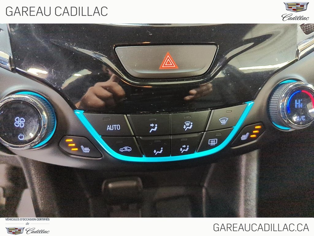 2018 Chevrolet Cruze in Val-d'Or, Quebec - 20 - w1024h768px