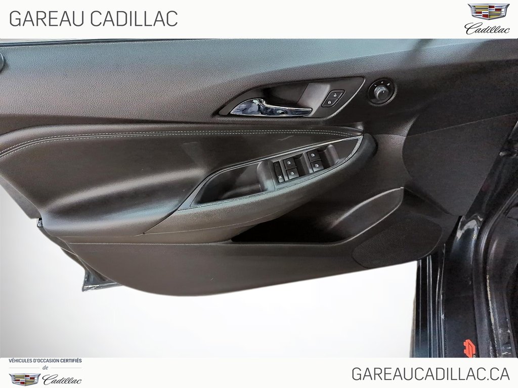 2018 Chevrolet Cruze in Val-d'Or, Quebec - 11 - w1024h768px