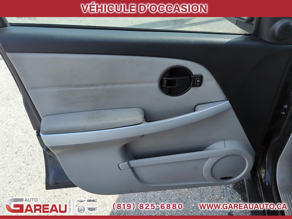 2008 Chevrolet Equinox in Val-d'Or, Quebec - 11 - w1024h768px