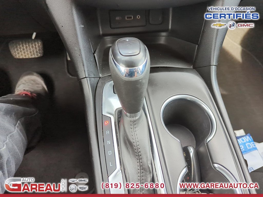 2020 Chevrolet Equinox in Val-d'Or, Quebec - 15 - w1024h768px