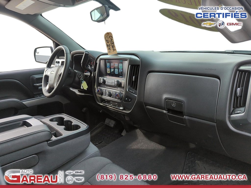 2019 Chevrolet Silverado 1500 LD in Val-d'Or, Quebec - 27 - w1024h768px
