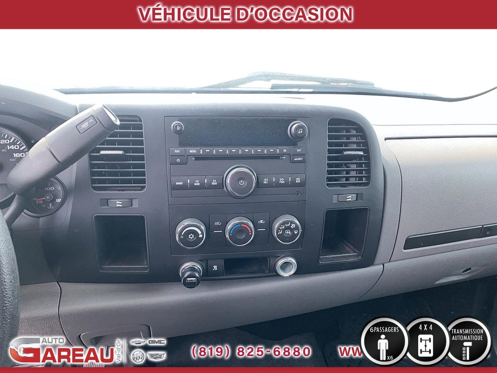2010 Chevrolet Silverado 1500 in Val-d'Or, Quebec - 9 - w1024h768px