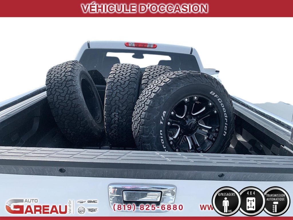 2010 Chevrolet Silverado 1500 in Val-d'Or, Quebec - 15 - w1024h768px