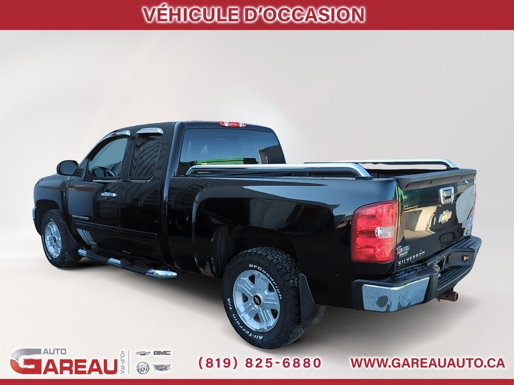 2011 Chevrolet Silverado 1500 in Val-d'Or, Quebec - 4 - w1024h768px