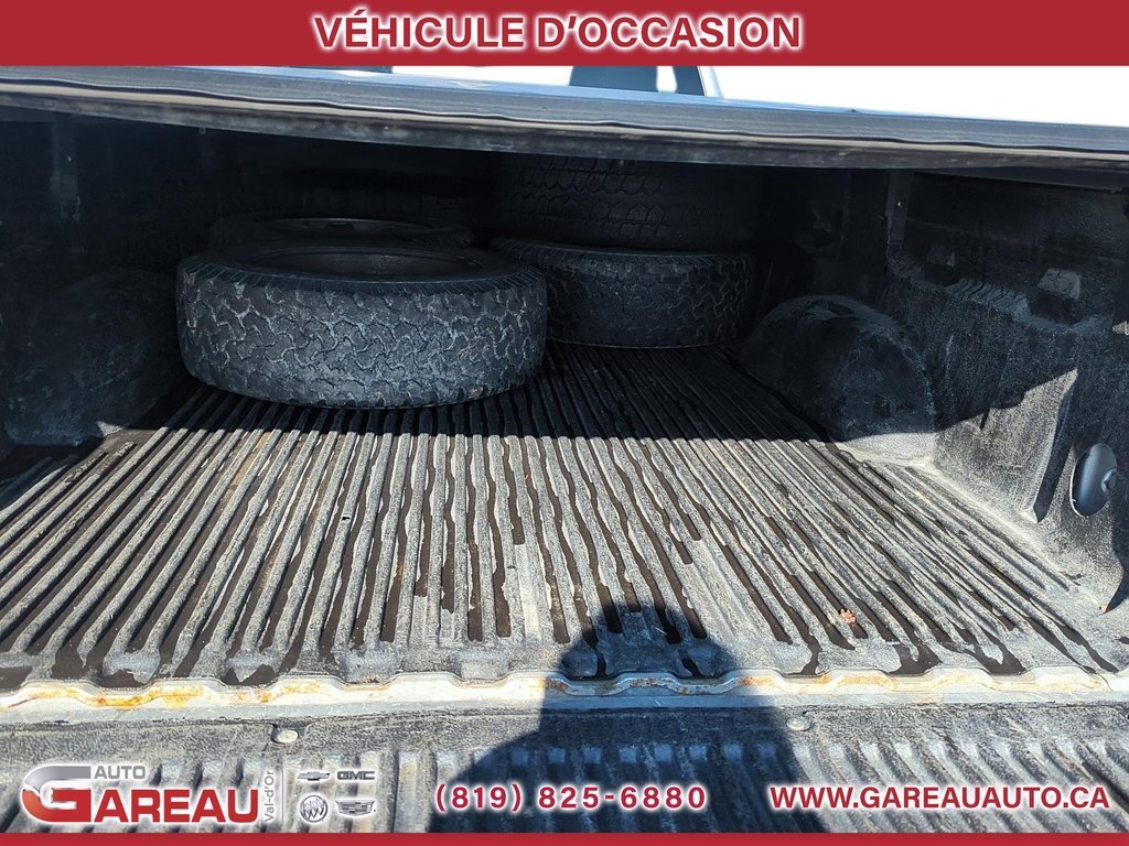 Chevrolet Silverado 1500 SIMPLE CAB 2013 à Val-d'Or, Québec - 17 - w1024h768px