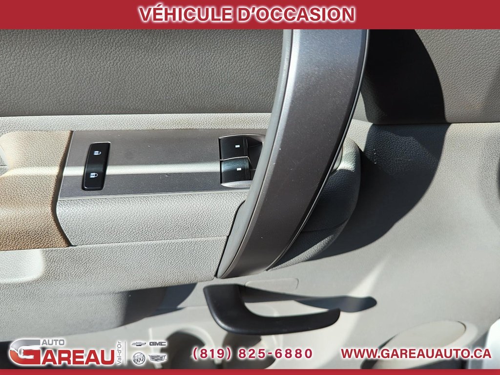 Chevrolet Silverado 1500 SIMPLE CAB 2013 à Val-d'Or, Québec - 11 - w1024h768px