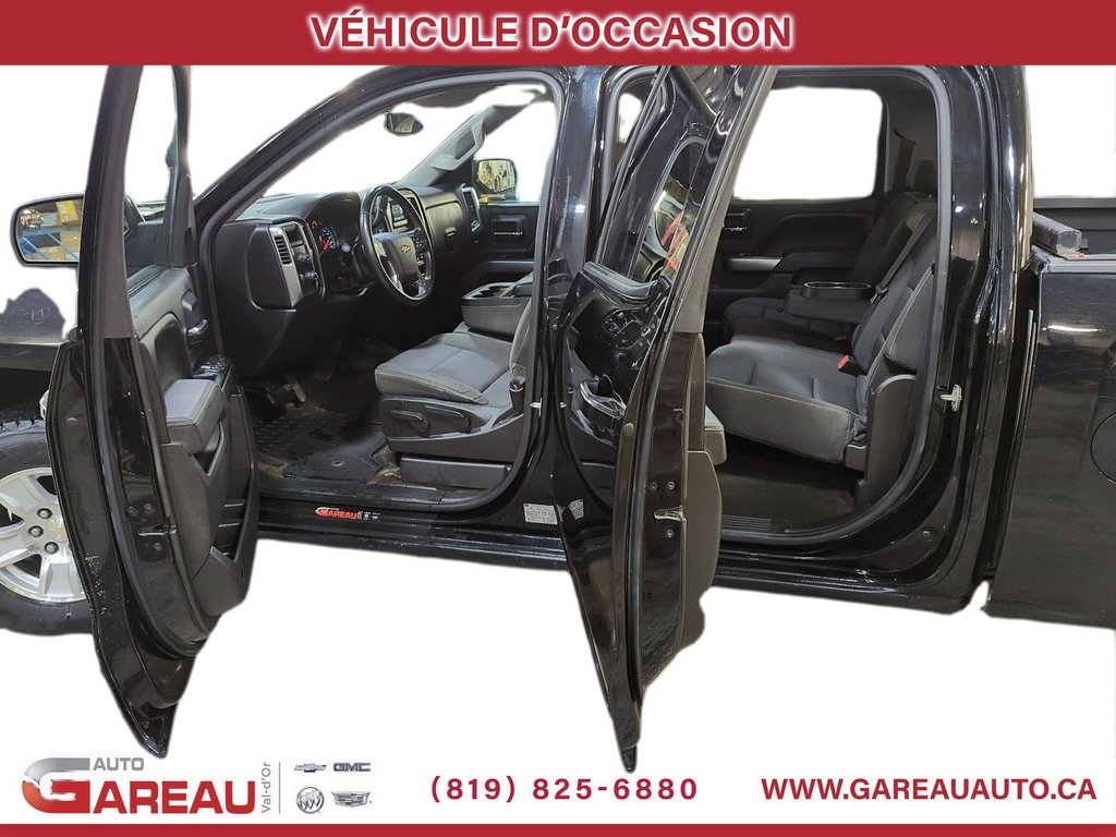 Chevrolet Silverado 1500  2015 à Val-d'Or, Québec - 25 - w1024h768px