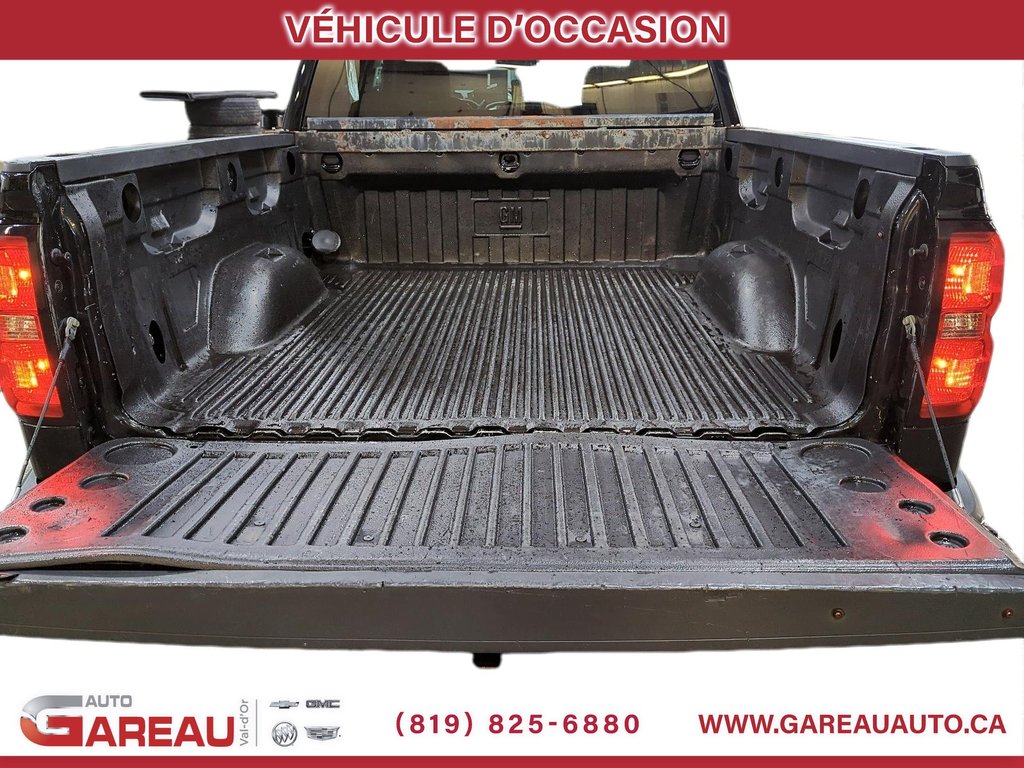 Chevrolet Silverado 1500  2015 à Val-d'Or, Québec - 18 - w1024h768px