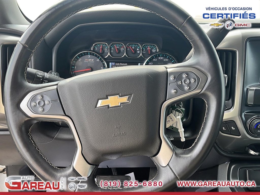 2016 Chevrolet Silverado 1500 in Val-d'Or, Quebec - 11 - w1024h768px