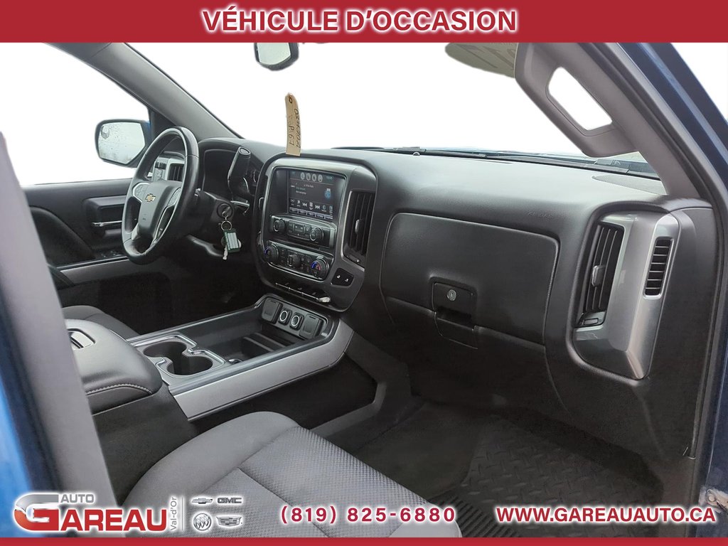 2017 Chevrolet Silverado 1500 in Val-d'Or, Quebec - 24 - w1024h768px