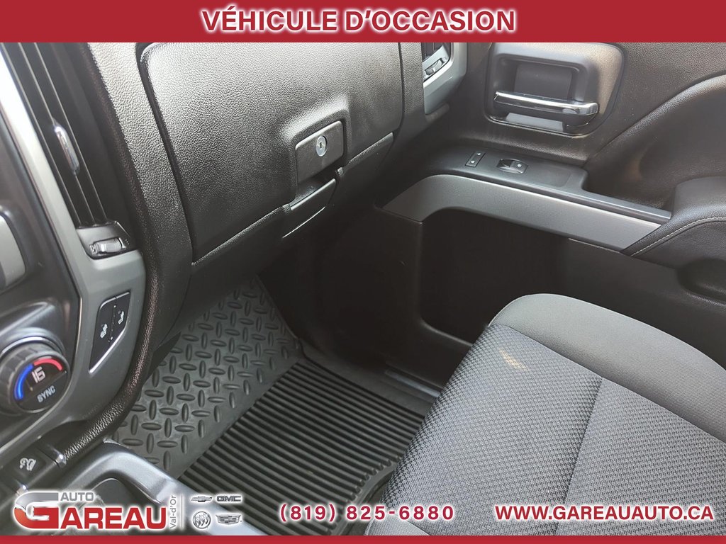 2017 Chevrolet Silverado 1500 2LT in Val-d'Or, Quebec - 23 - w1024h768px