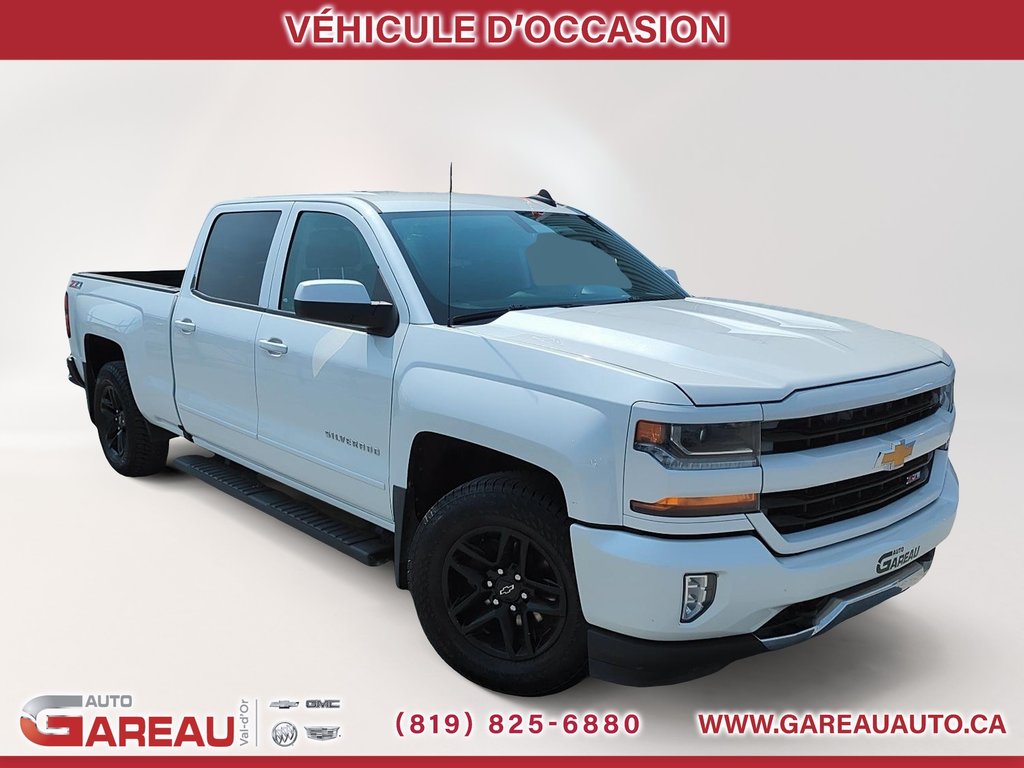 2017 Chevrolet Silverado 1500 2LT in Val-d'Or, Quebec - 26 - w1024h768px
