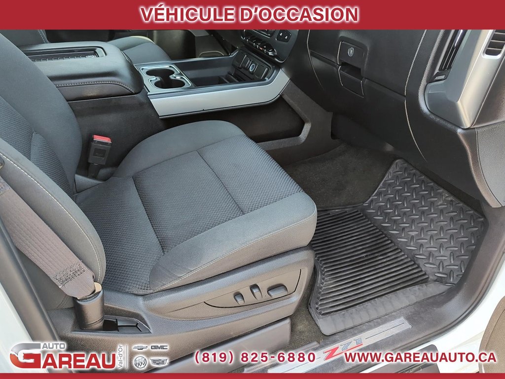 2017 Chevrolet Silverado 1500 2LT in Val-d'Or, Quebec - 25 - w1024h768px
