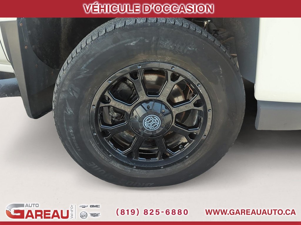 2017 Chevrolet Silverado 1500 in Val-d'Or, Quebec - 7 - w1024h768px