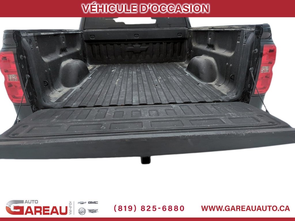2018 Chevrolet Silverado 1500 in Val-d'Or, Quebec - 17 - w1024h768px
