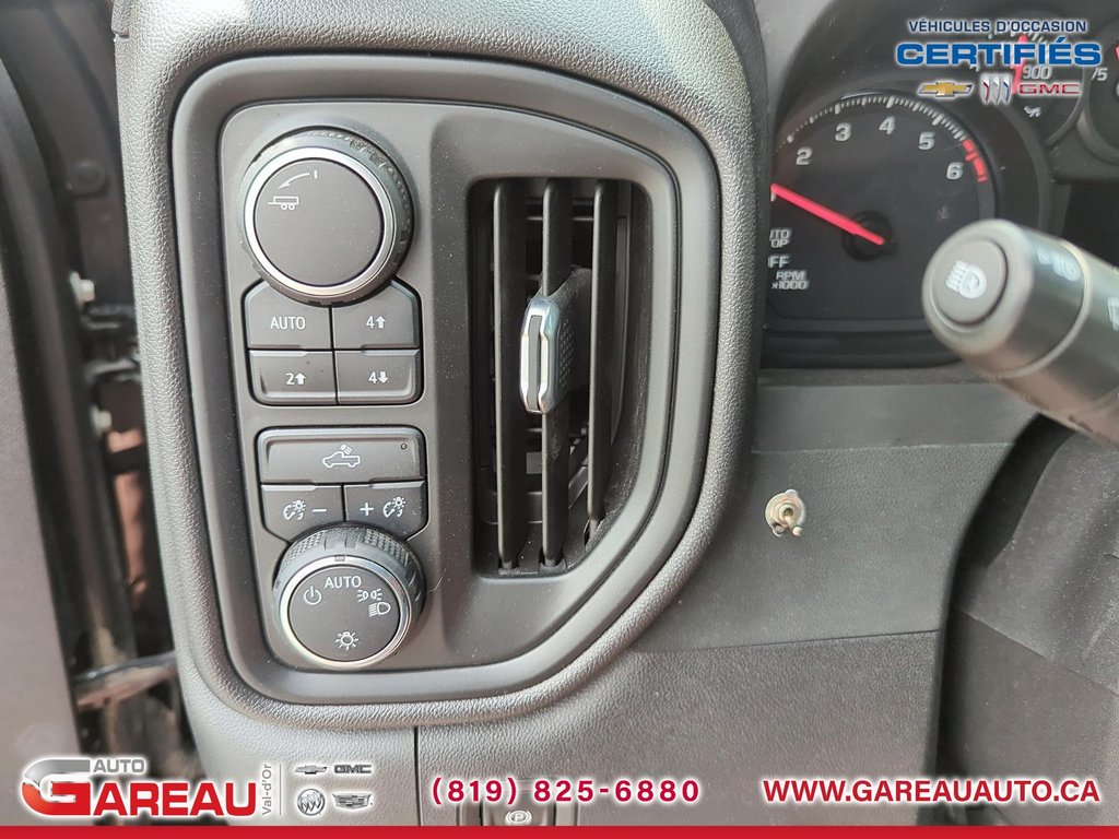 Chevrolet Silverado 1500  2022 à Val-d'Or, Québec - 16 - w1024h768px