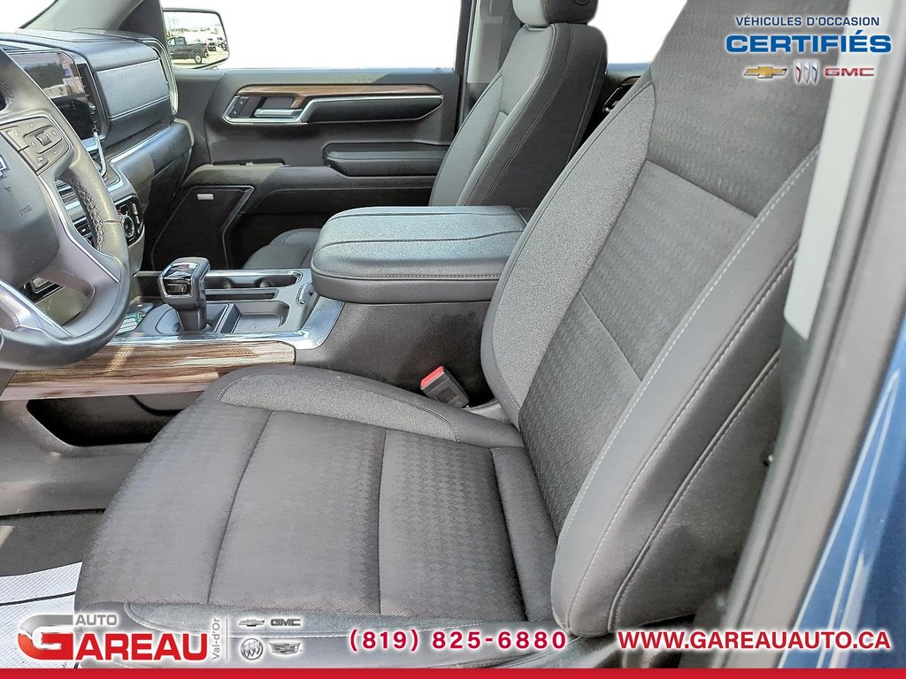2024 Chevrolet Silverado 1500 in Val-d'Or, Quebec - 10 - w1024h768px