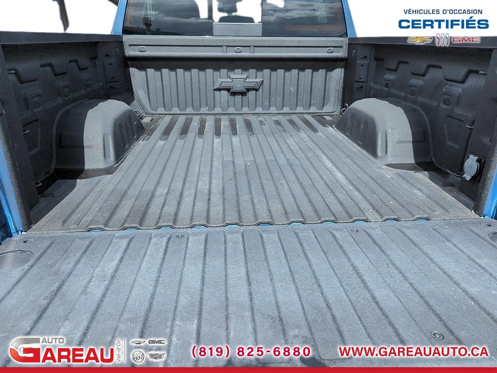 2024 Chevrolet Silverado 1500 in Val-d'Or, Quebec - 17 - w1024h768px