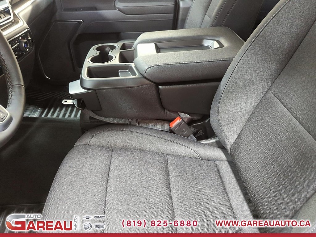 Chevrolet Silverado 1500  2025 à Val-d'Or, Québec - 10 - w1024h768px