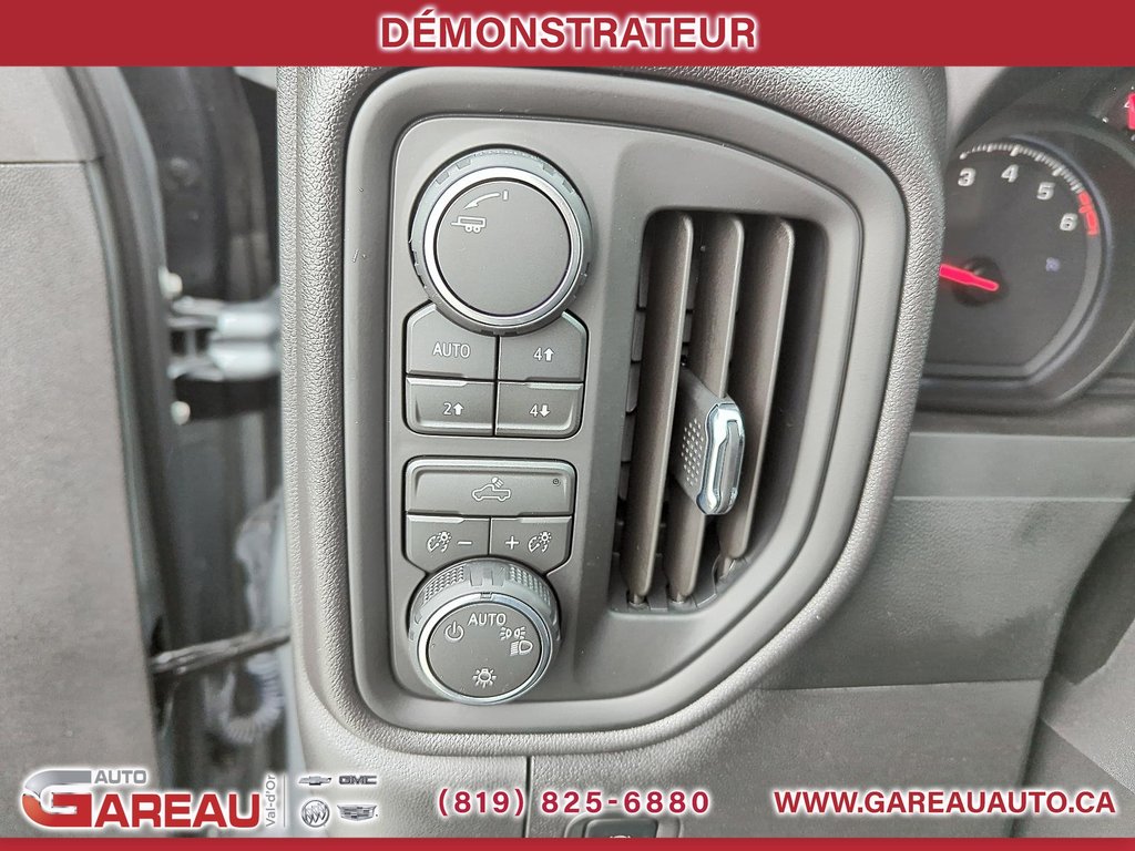 2026 Chevrolet Silverado 1500 in Val-d'Or, Quebec - 16 - w1024h768px