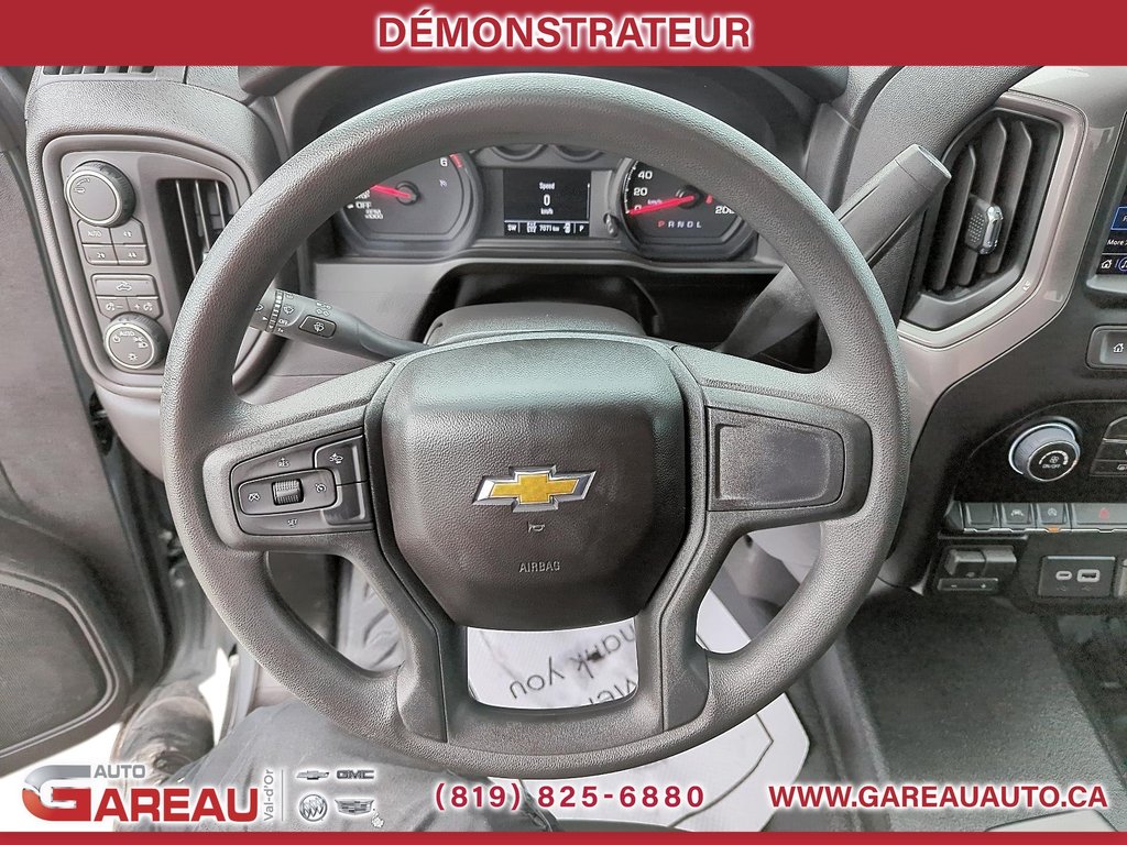 2026 Chevrolet Silverado 1500 in Val-d'Or, Quebec - 12 - w1024h768px