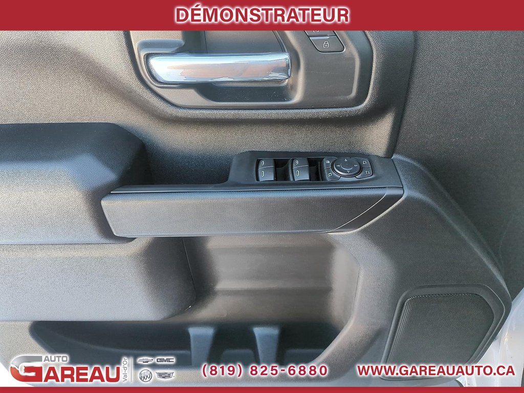 Chevrolet Silverado 2500 HD  2026 à Val-d'Or, Québec - 11 - w1024h768px