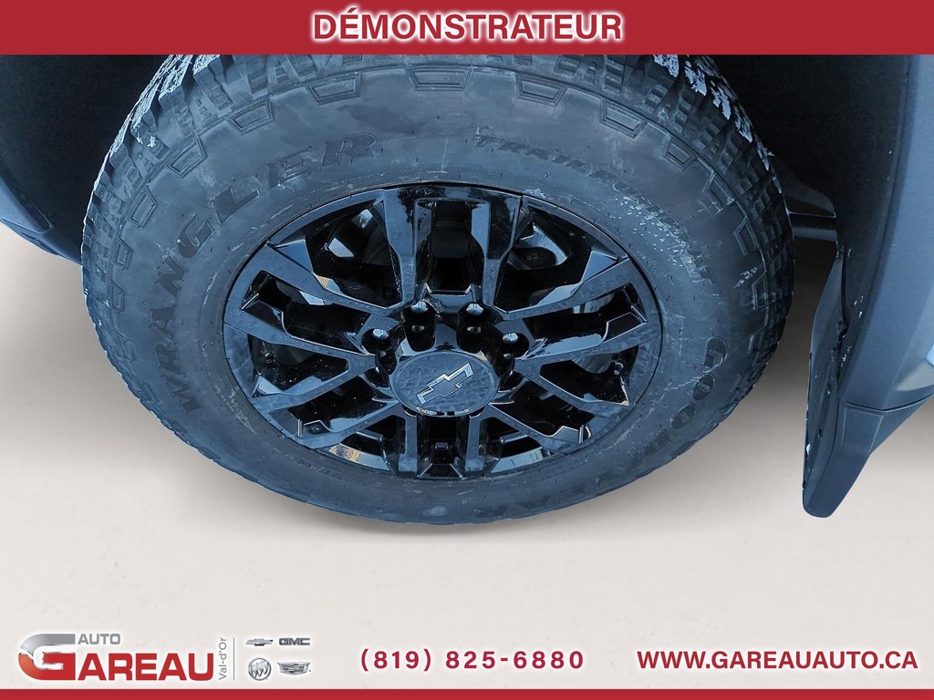 Chevrolet Silverado 2500 HD  2026 à Val-d'Or, Québec - 7 - w1024h768px